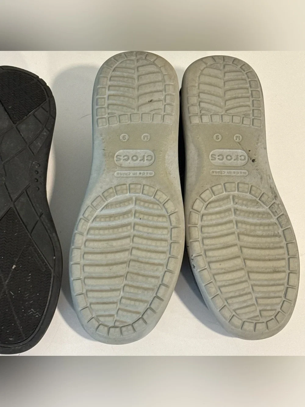 CROCS these casual